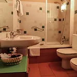 Ojeda ホテル 4*
